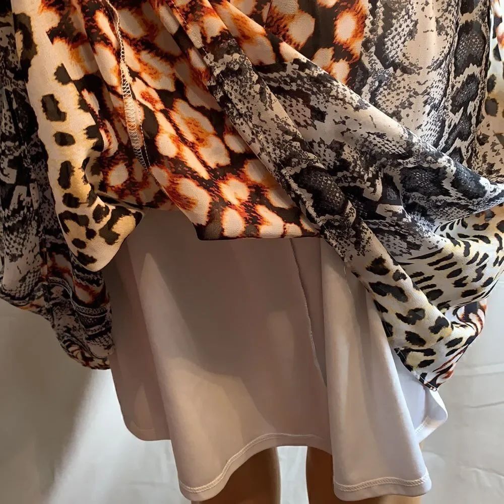 Express Leopard Print Mini Dress Large With Belt - Picture 7 of 13